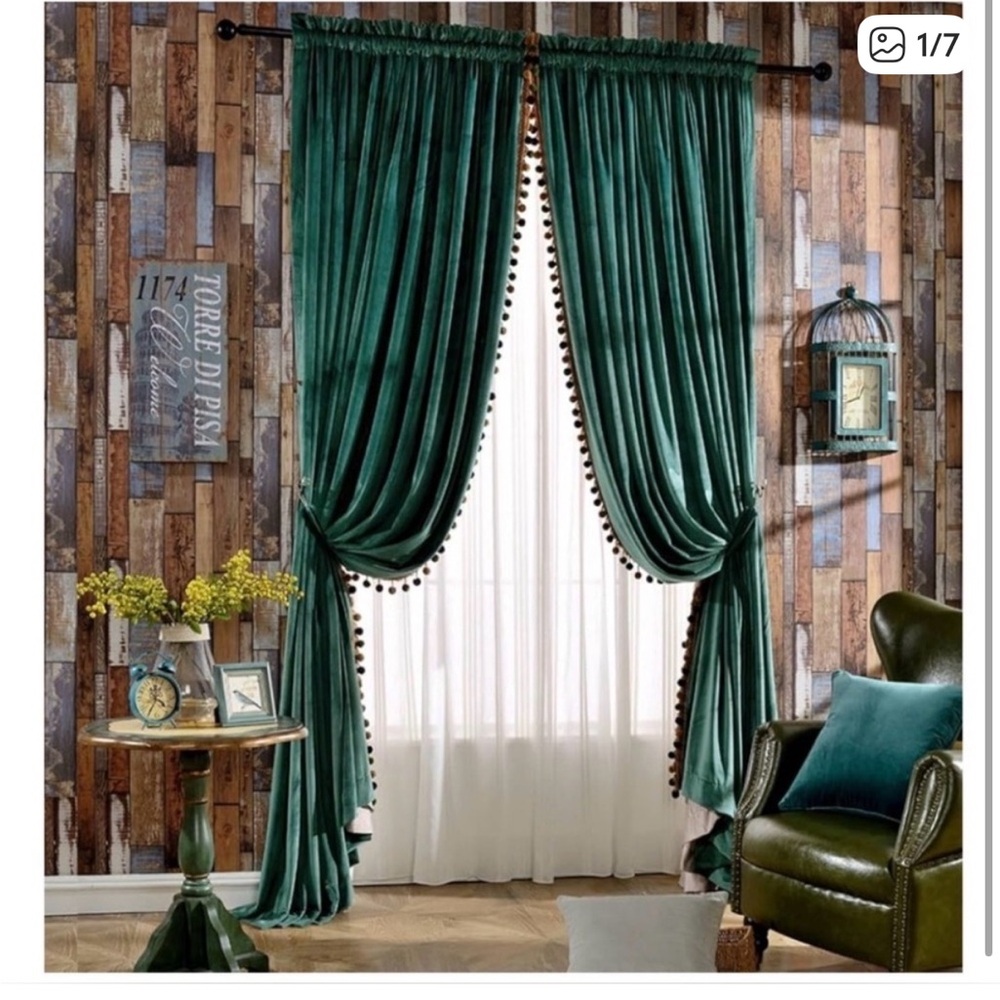 Luxury Velvet Curtains (set 2 of 2)